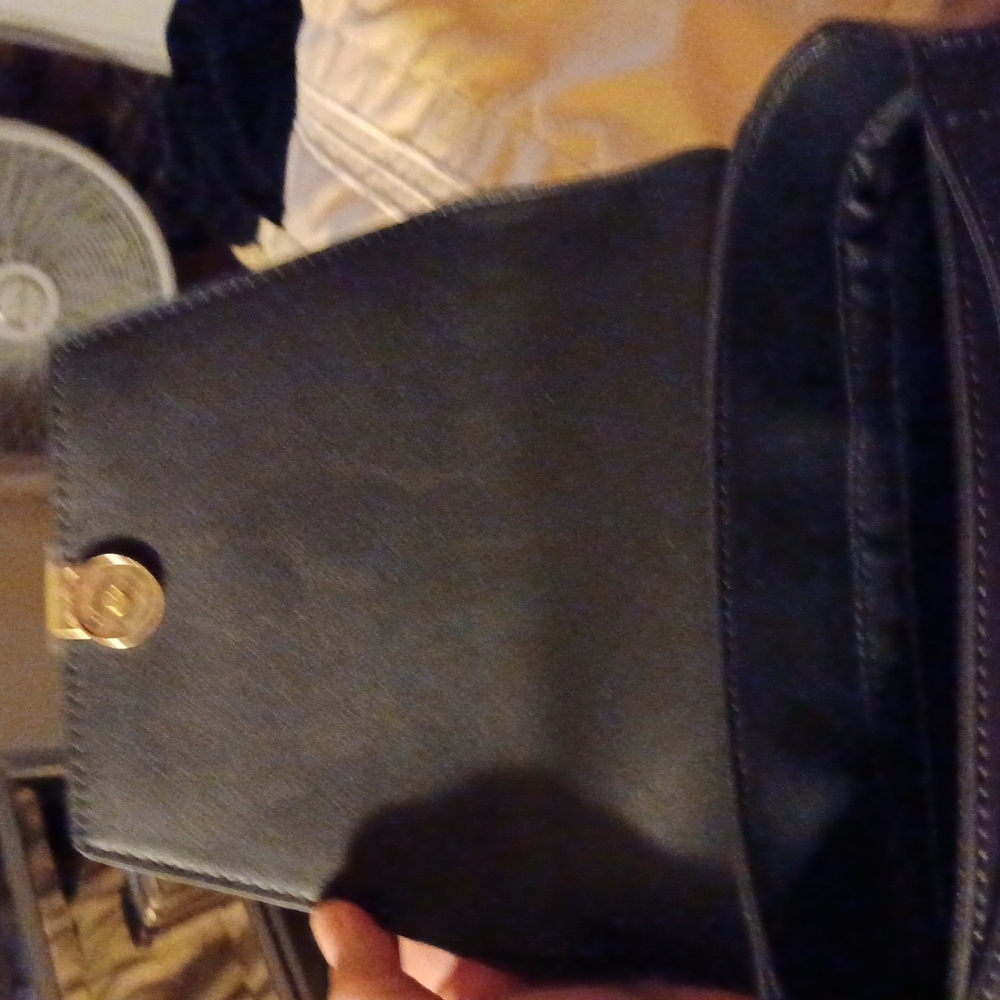 Purse - Picture 5 of 6